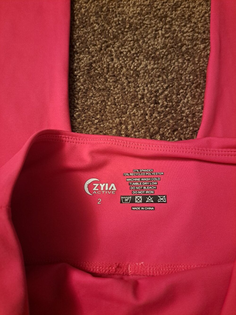 Zyia Active Bright Pink"Light N Tight" cropped legging with side pockets. - Picture 5 of 8